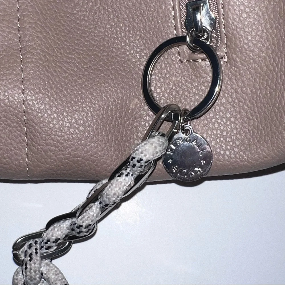mini back pack - Picture 2 of 4